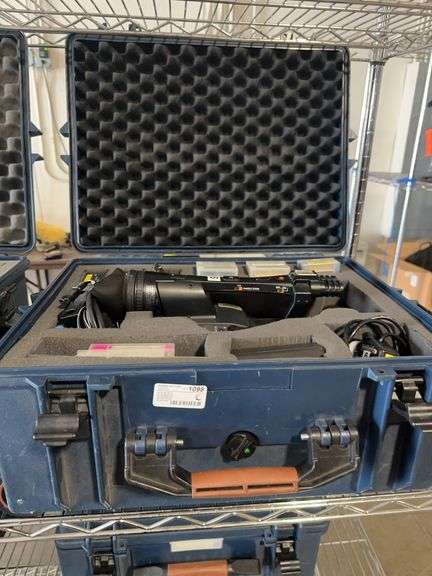 Panasonic AG-HPX170 DVCPRO HD Camcorder With Case and Accessories ...