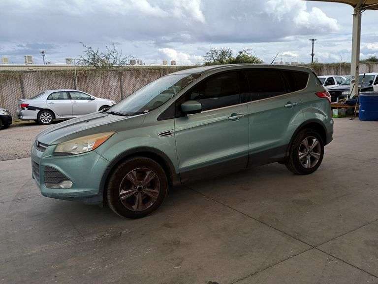2013  Ford  Escape SE