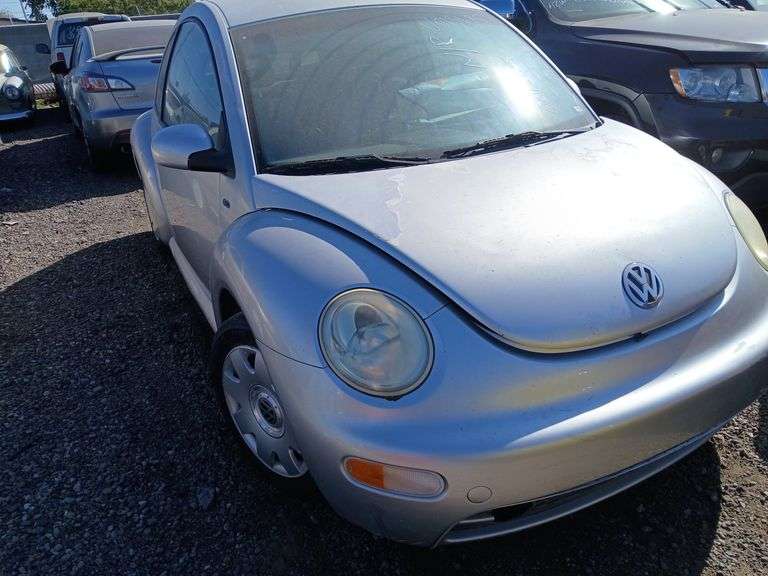 2001  Volkswagen  New Beetle
