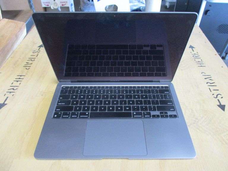Apple MacBook Air A2337