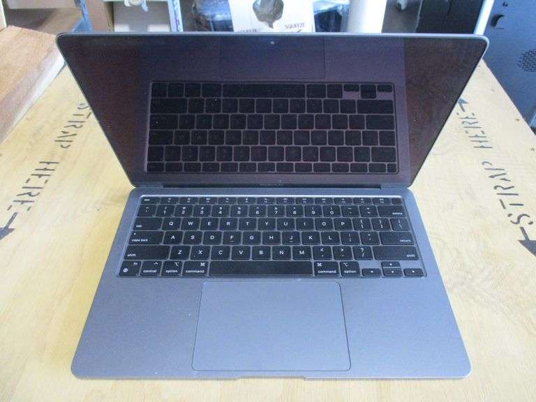 Apple MacBook Air A2337