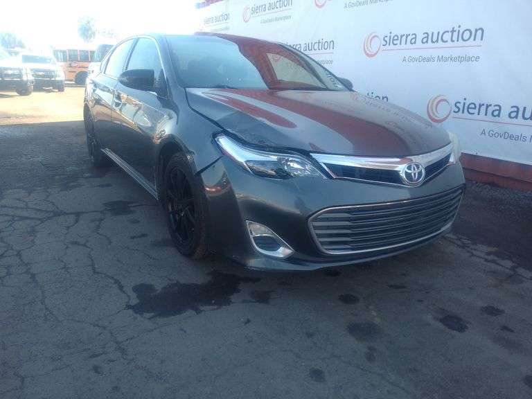 2014  Toyota  Avalon