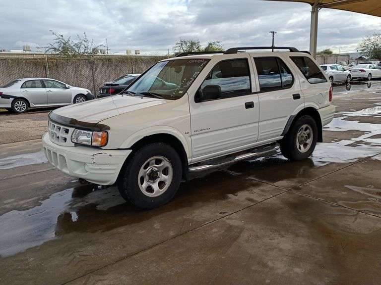 2000  Isuzu  Rodeo LS