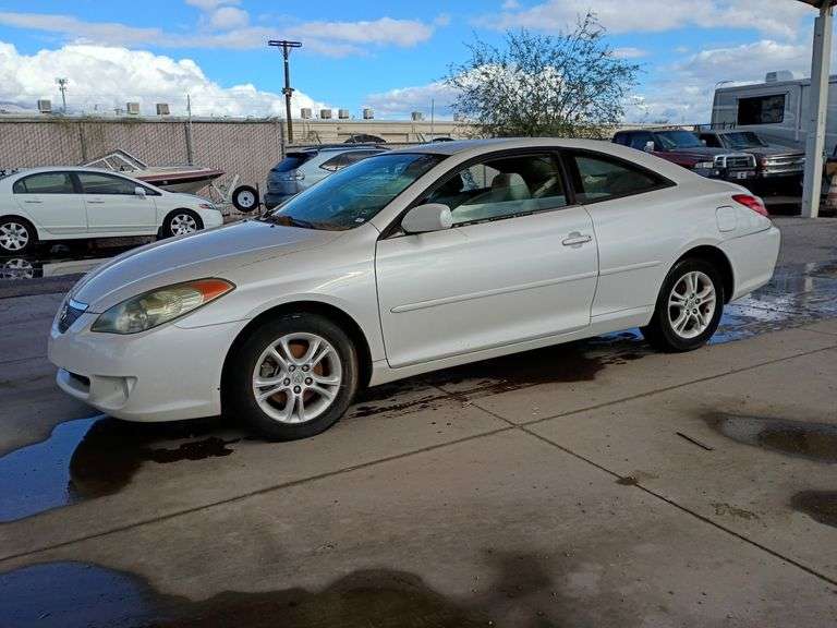2006  Toyota  Camry Solara SE