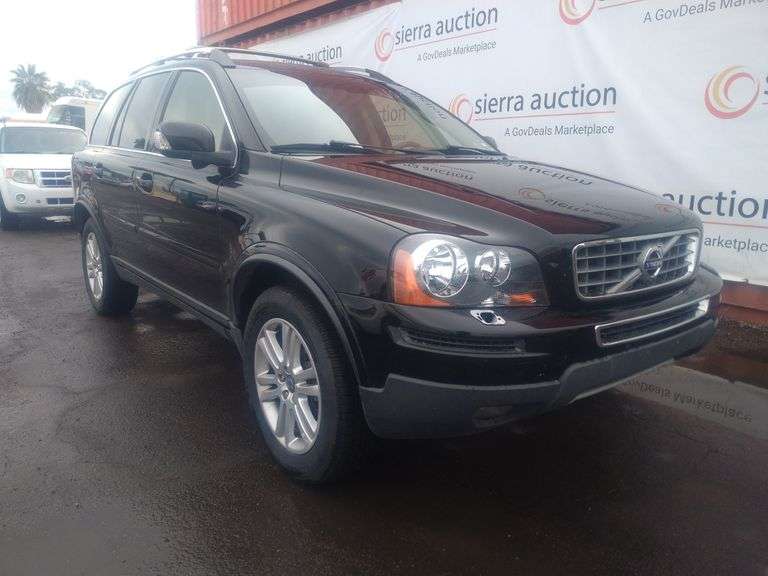 2011 Volvo XC90