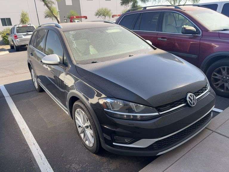 2019  Volkswagen  Golf Alltrack