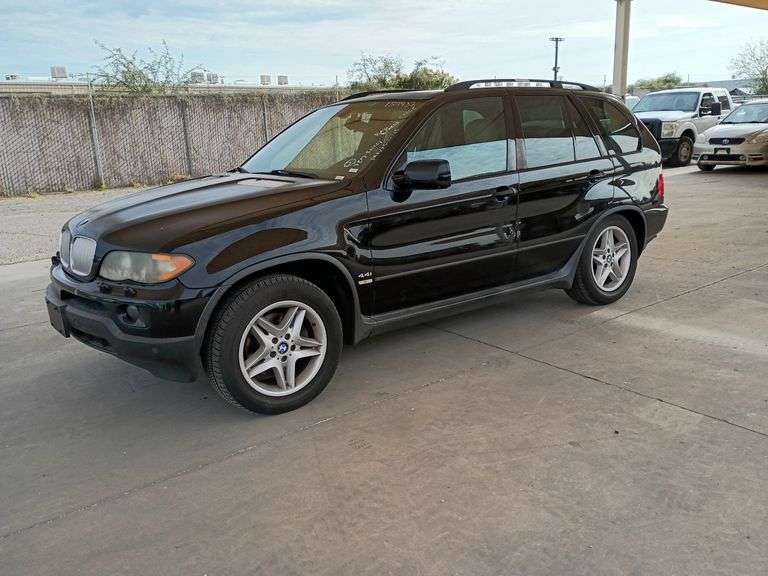 2005  BMW  X5