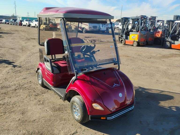 2011  Yamaha   YDRA  Golf/Passenger Cart