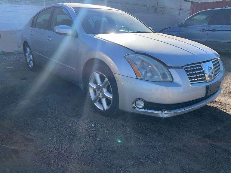 2004  Nissan  Maxima