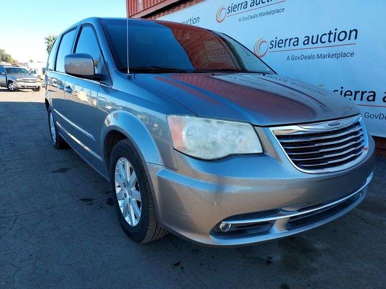 2014  Chrysler  Town & Country