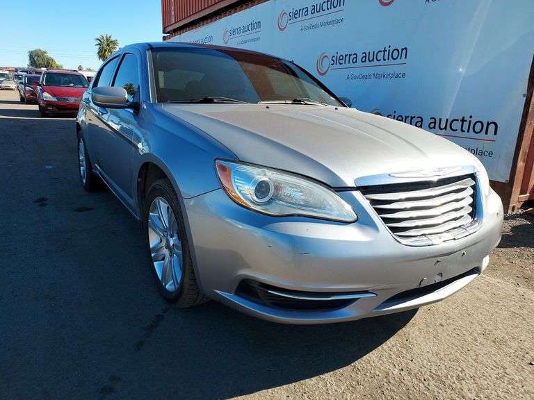 2013  Chrysler  200