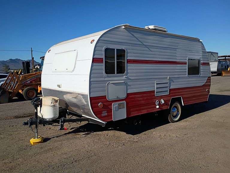 2016  Riverside Travel  White Water M-177  Travel Trailer