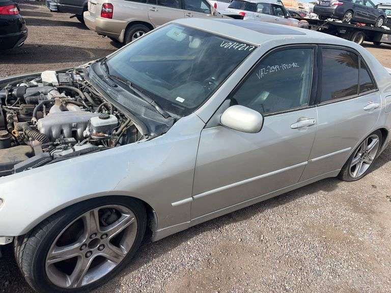 2003 Lexus IS