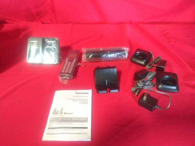 Panasonic KX TGD664M Link2Cell Cordless Telephone With Digital Panasonic KX TGD664M Link2Cell Cordless Telephone With Digital