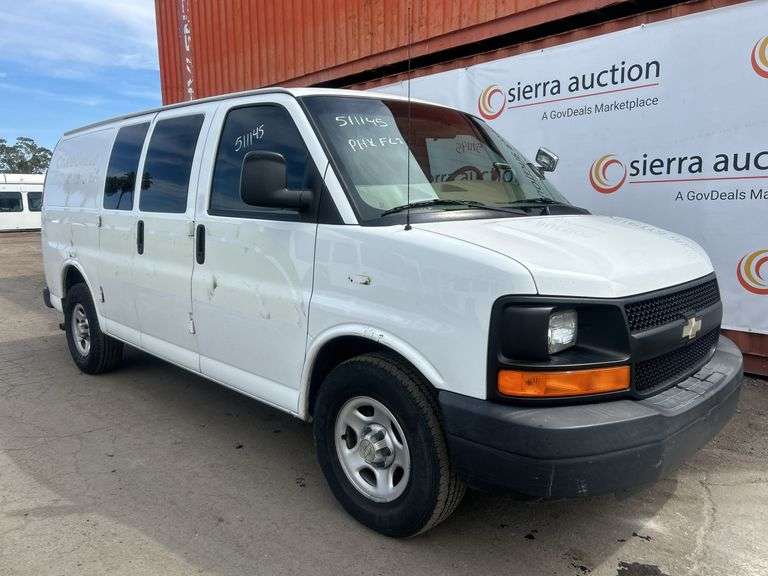 2006  Chevrolet  Express 1500  Cargo Van