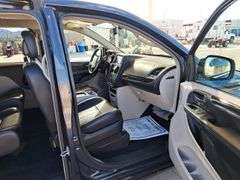2014  Chrysler  Town & Country