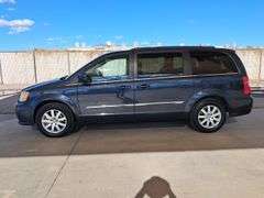 2014  Chrysler  Town & Country