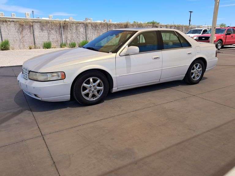 2004  Cadillac  Seville SLS