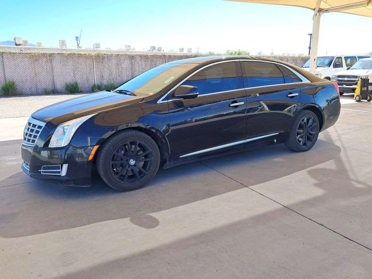 2013  Cadillac  XTS Premium