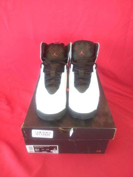 jordan true flight size 7y