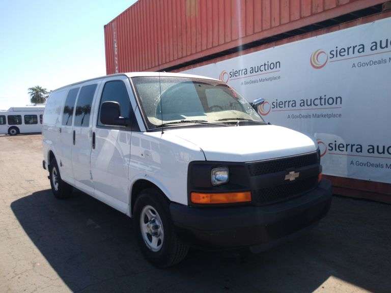 2006  Chevrolet  Express 1500  Cargo Van
