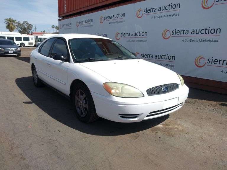 2005  Ford  Taurus