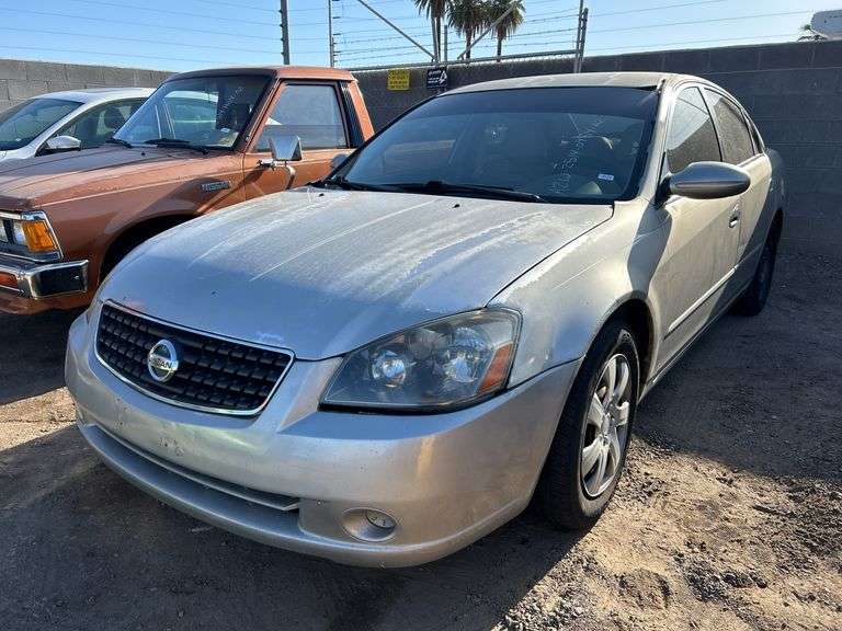 2005  Nissan  Altima
