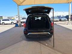 2017  Nissan  Pathfinder SV