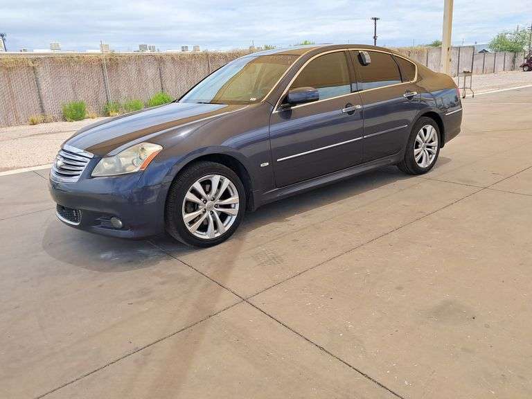 2009  Infiniti  M35