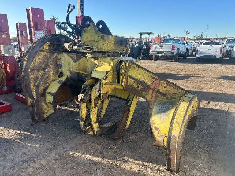 Feller Buncher Saw Head Logging Attachment from John Deere 769G