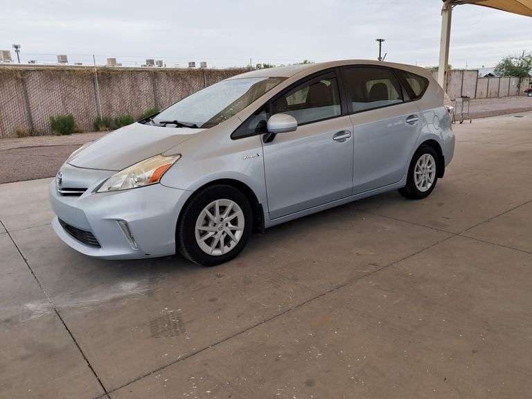 2013  Toyota  Prius V Three
