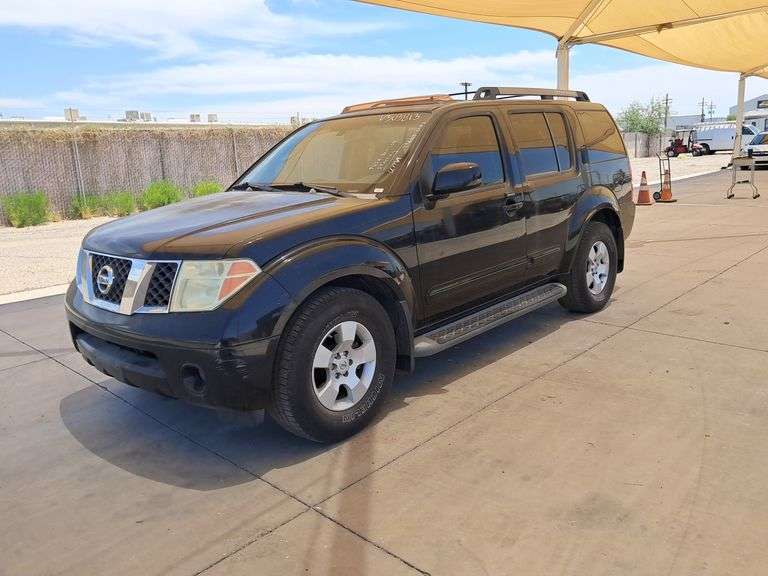2007  Nissan  Pathfinder SE
