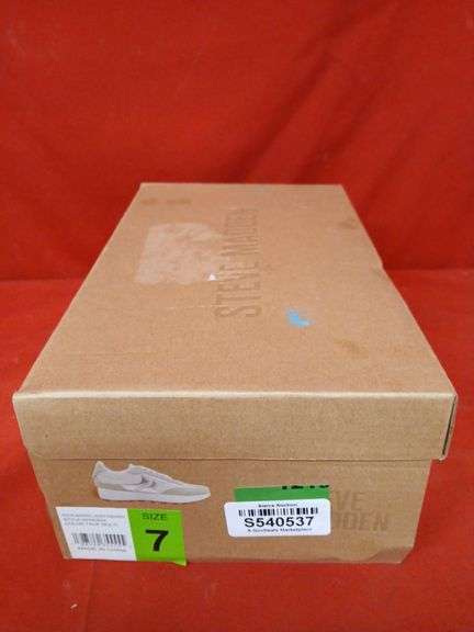 Steve Madden Kendrix Size 7