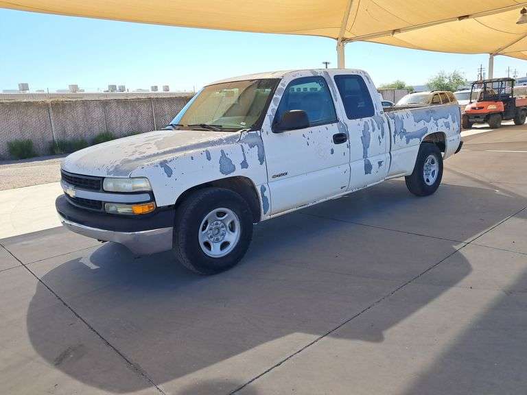 2001  Chevrolet  Silverado 1500   Work Truck