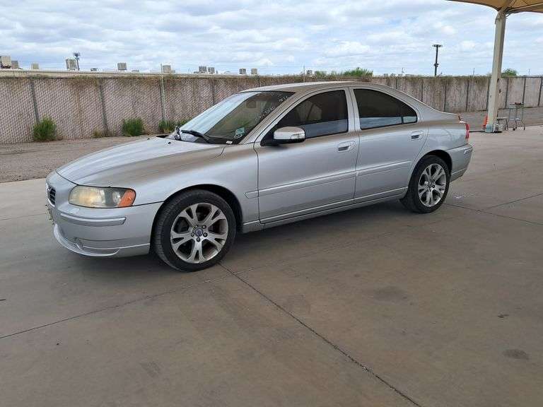 2009  Volvo  S60
