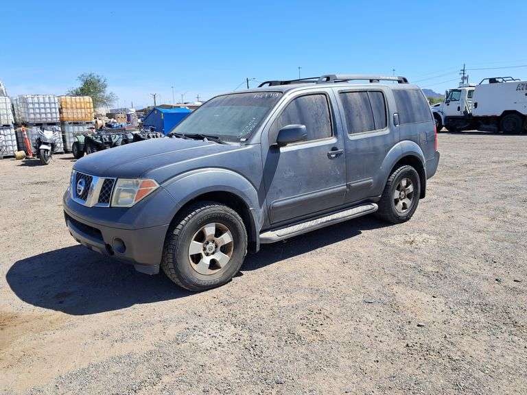 2006 Nissan Pathfinder SE