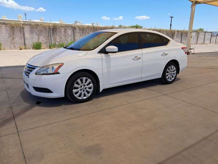 2015  Nissan  Sentra SV