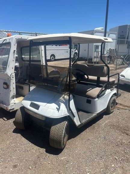 2002  E-Z-GO  TXT G 16  Golf/Passenger Cart