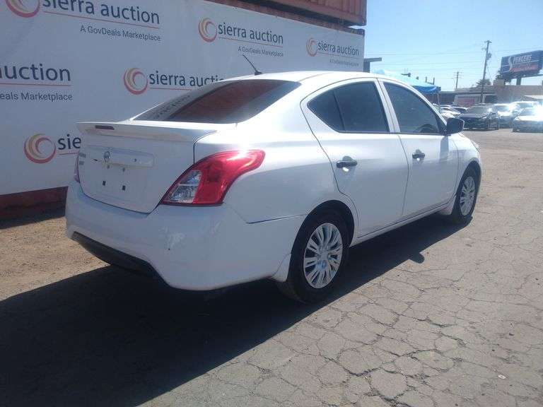 2019  Nissan  Versa