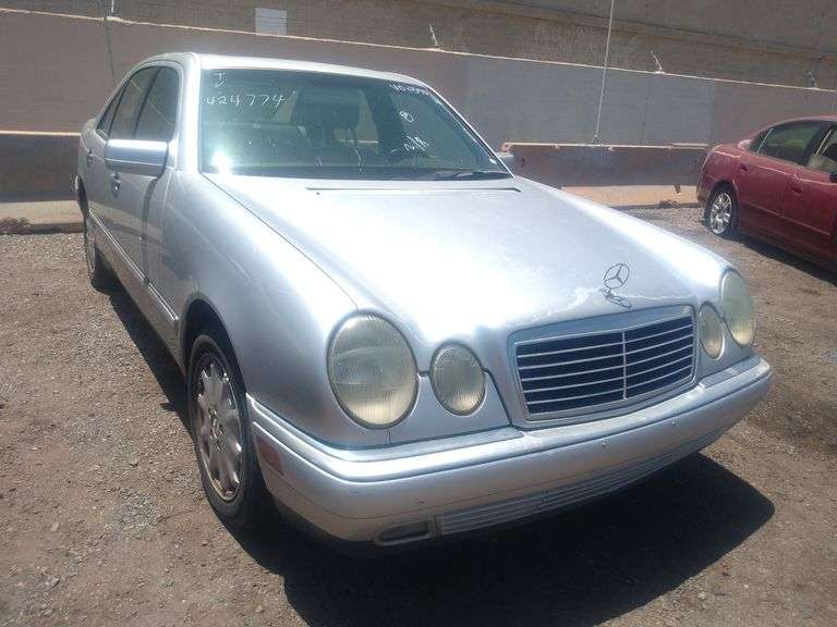 1998  Mercedes-Benz  E320