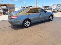 2011  Toyota  Camry LE