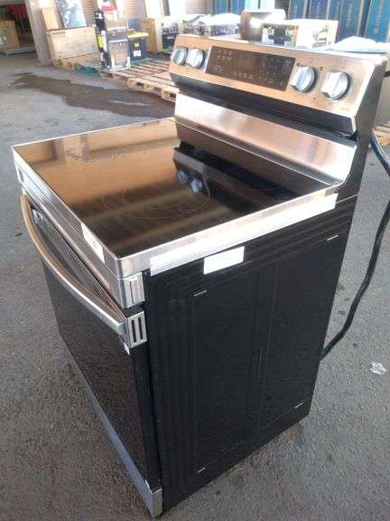 Samsung Stove Oven (Damaged Top)