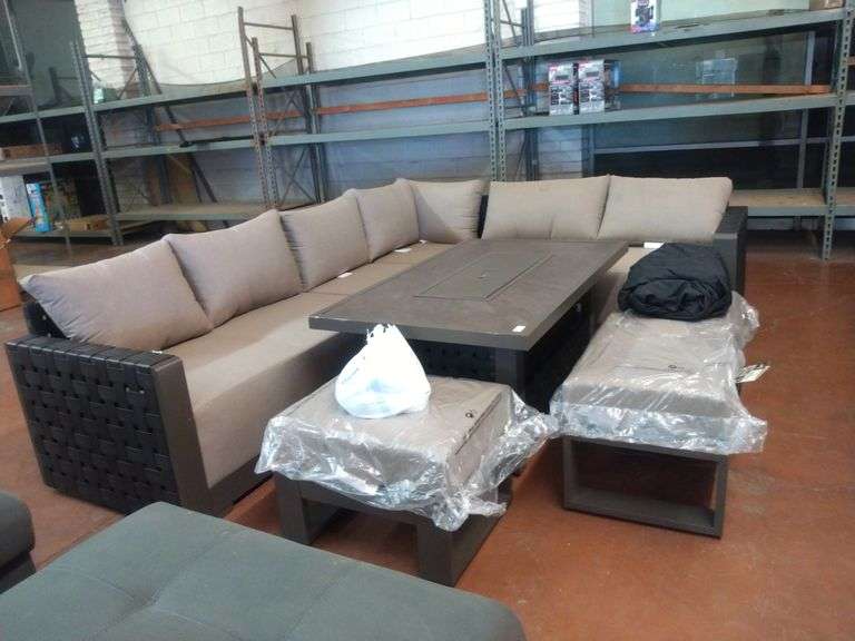 BRENTON COLLECTION 7-Piece Sectionap Set 7 piece Set Plus Custom Cover