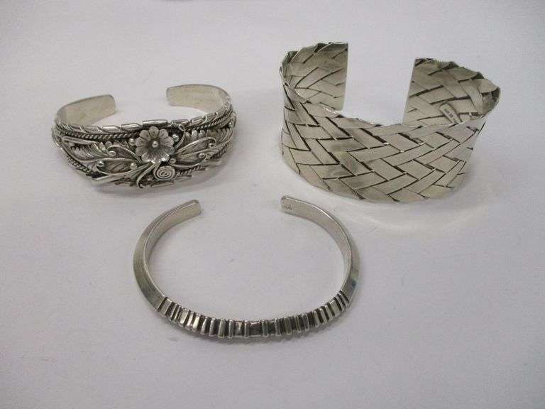 (5pc) Assorted Sterling Silver Cuff Bracelets  104.5 gtw