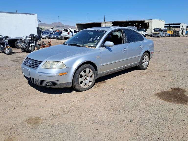 2001  Volkswagen  Passat GLX