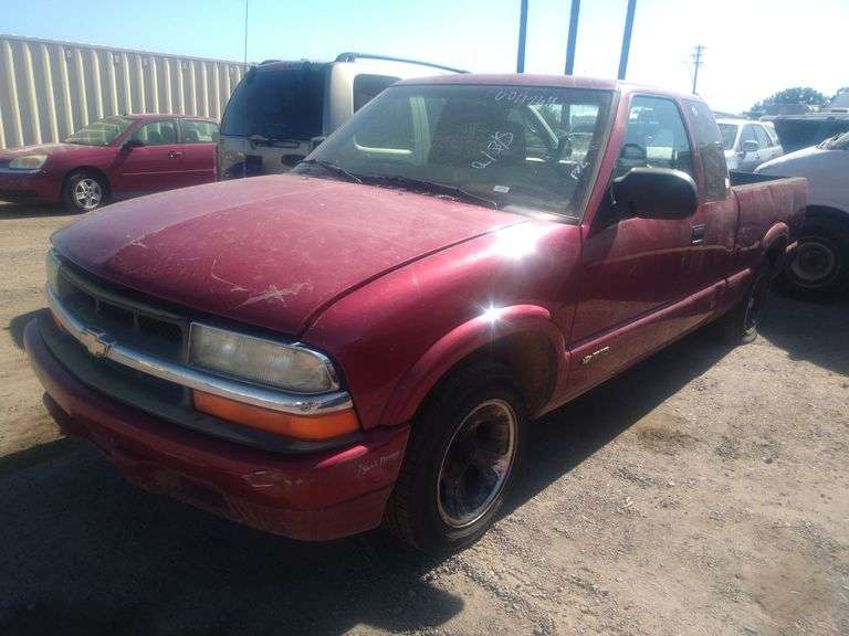 2001  Chevrolet  S10