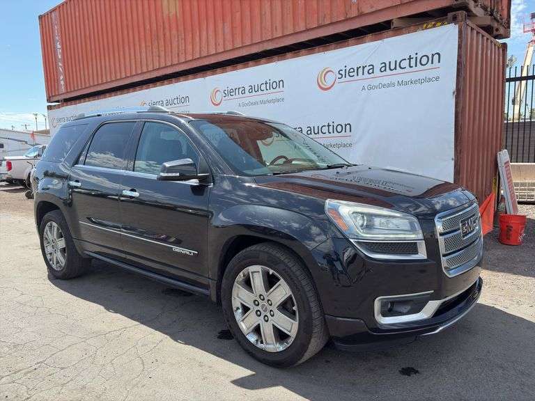 2014  GMC  Acadia Denali