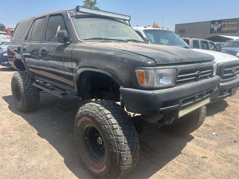 1992  Toyota  4Runner SR5