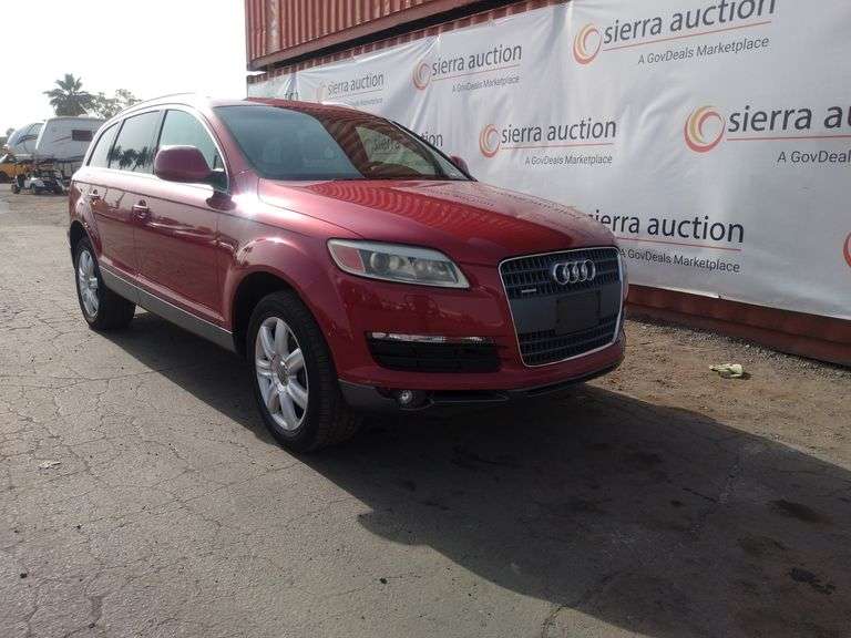 2008  Audi  Q7 Premium