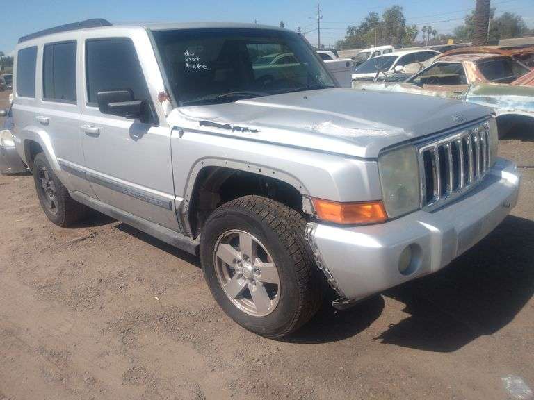 2007  Jeep  Commander Sport